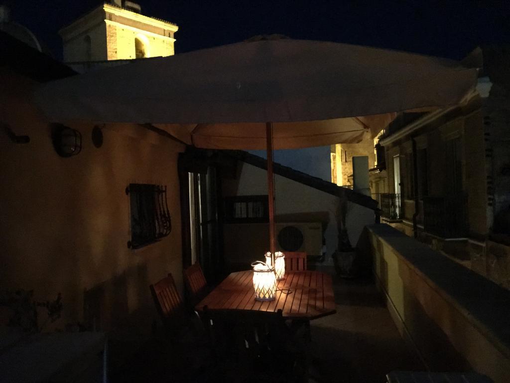 Guest House Dimora Fiorita Serracapriola Exterior foto