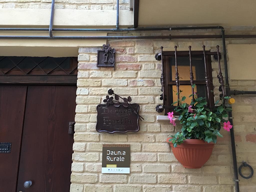Guest House Dimora Fiorita Serracapriola Exterior foto