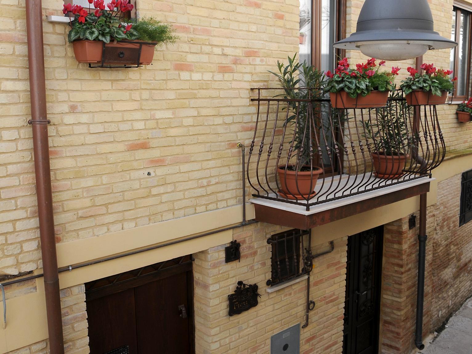 Guest House Dimora Fiorita Serracapriola Exterior foto